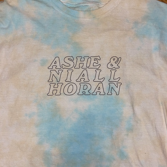 Niall Horan tee size large - Picture 2 of 4